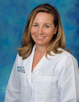 Dr Lisa Hearing Md